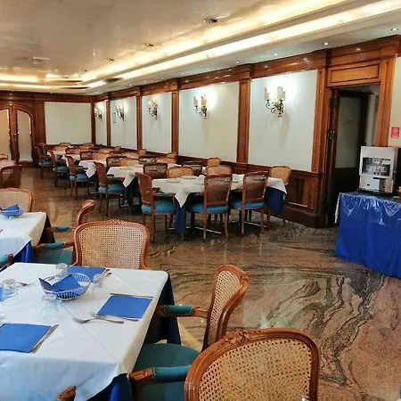 Mondial Hotel