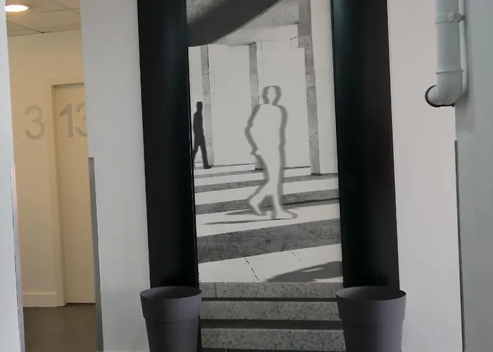 Ξενοδοχείο Mondial 3*