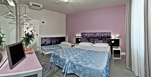 Mondial 3* Μαργκέρα