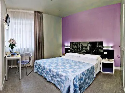 Hotel Mondial